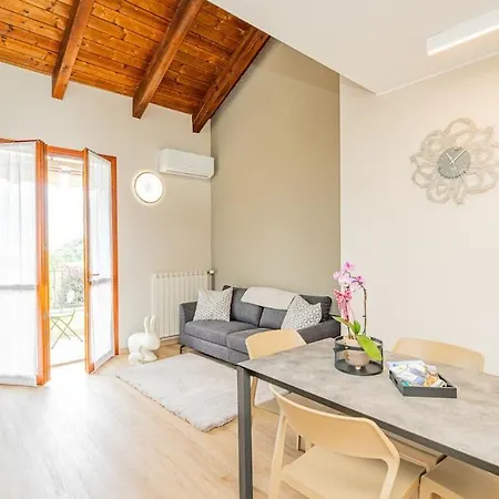 La Perla Di Piona Apartment