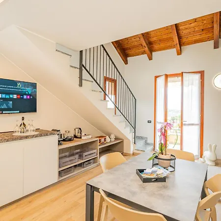 La Perla Di Piona Apartment