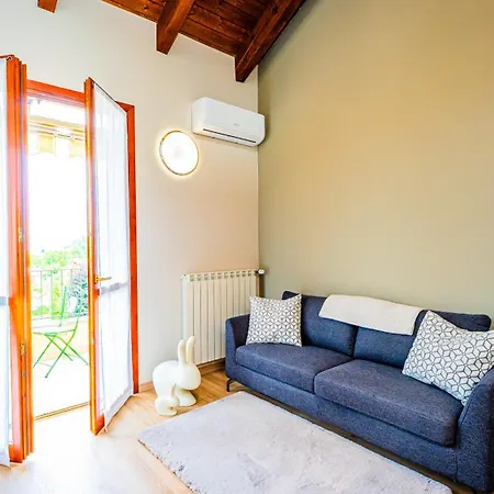 La Perla Di Piona Apartment *