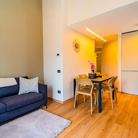 La Perla Di Piona Apartment